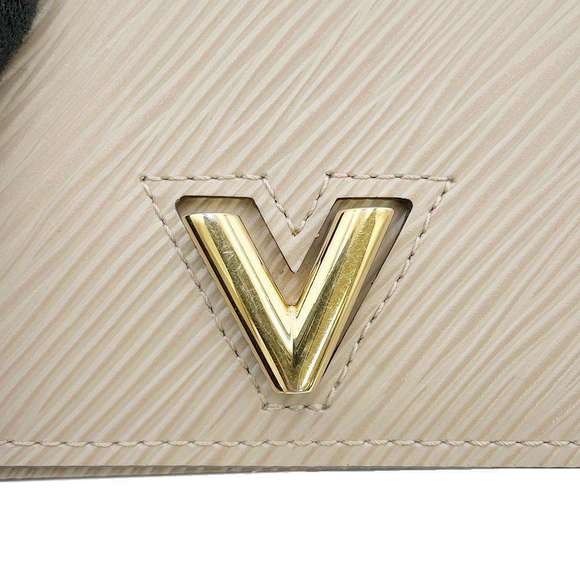 Louis Vuitton Epi Card Case WALLET - Picture 12 of 14